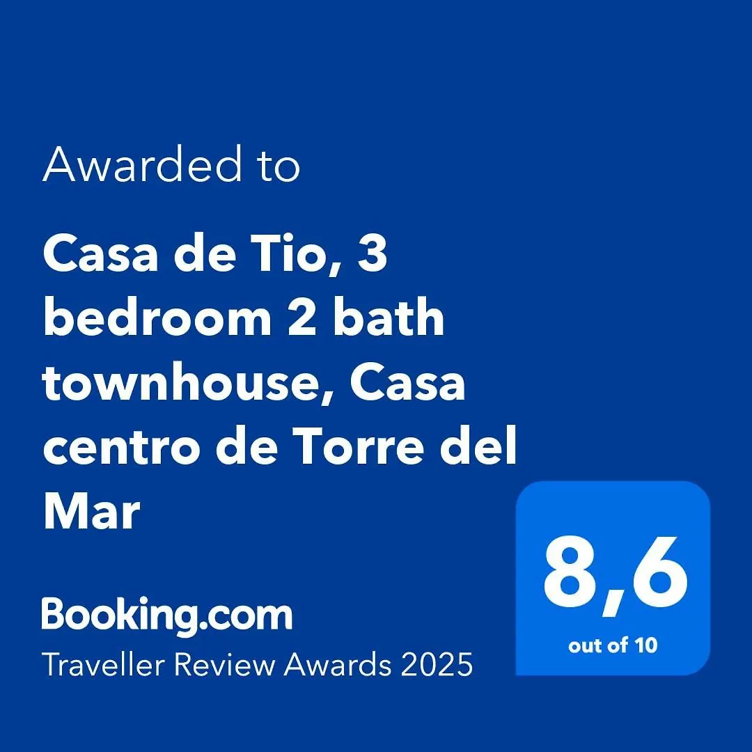 Casa De Tio, 3 Bedroom 2 Bath Townhouse, Casa Centro De Torre Del Mar Appartement